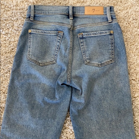 Seven jeans with pearls. - Picture 3 of 5